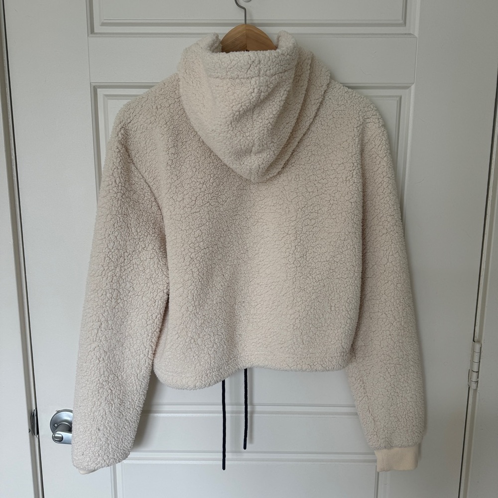 FILA MTN Adam ecru Sherpa crop hoodie fluffy cream beige size Large - Picture 5 of 6